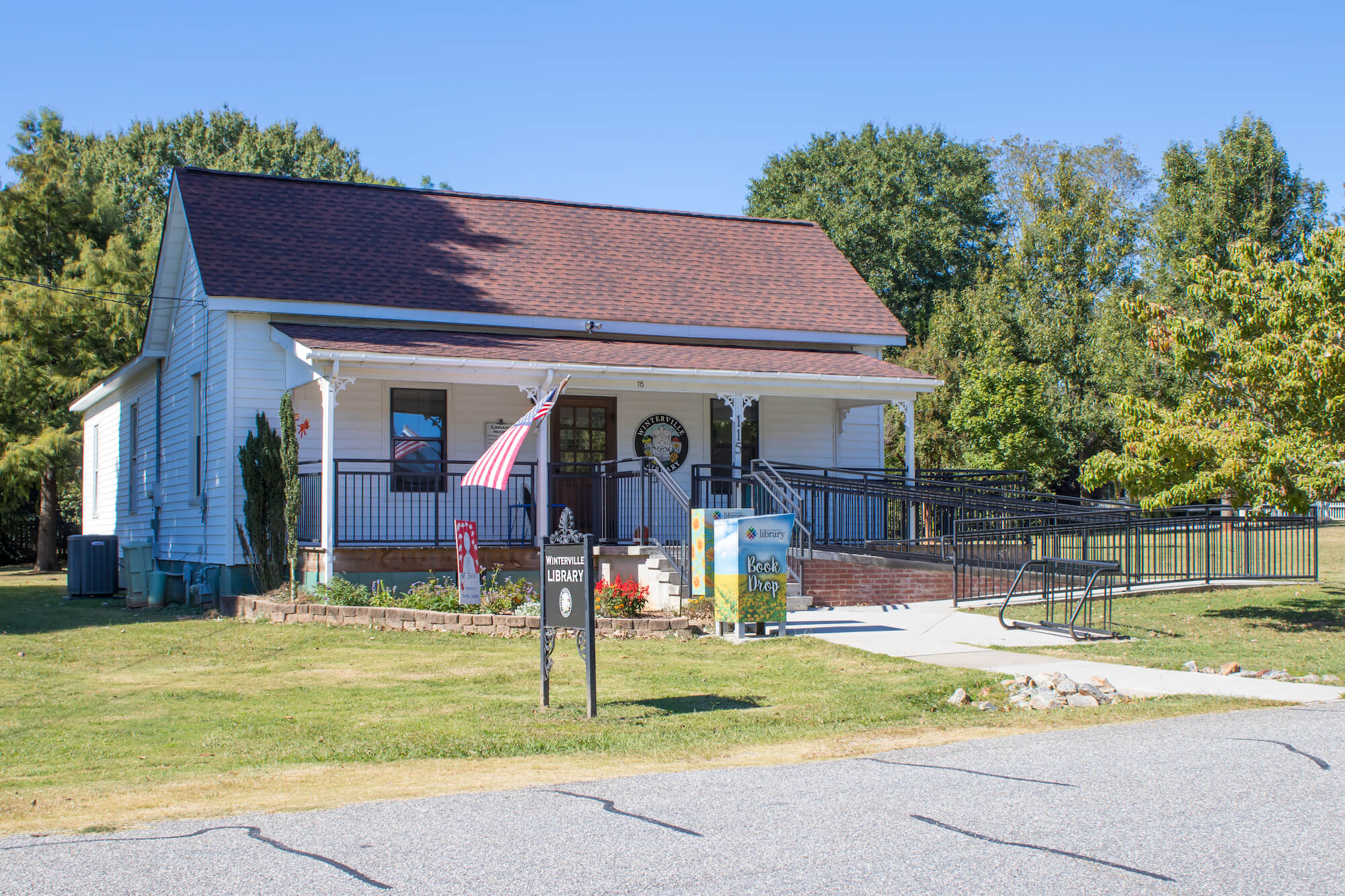 Winterville Library exterior